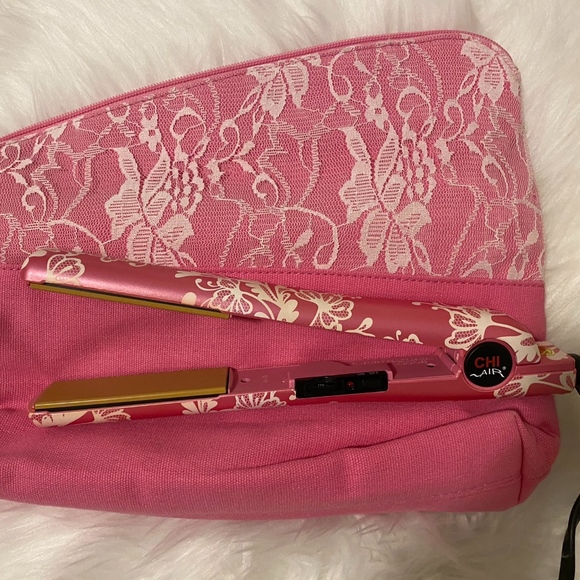 Chi AIR Breast Cancer Awareness - Picture 1 of 6